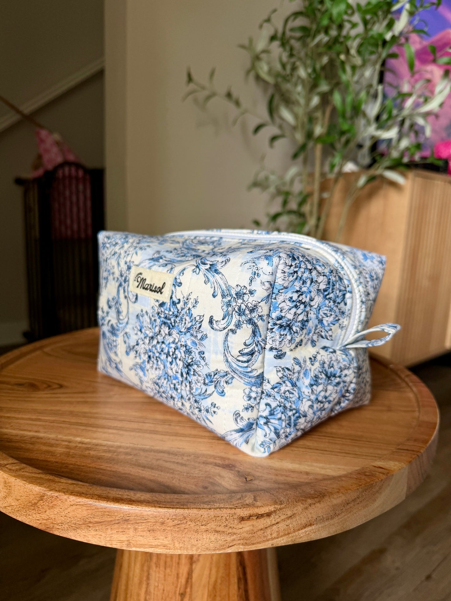 Quilted Makeup Bag - Blue Toile