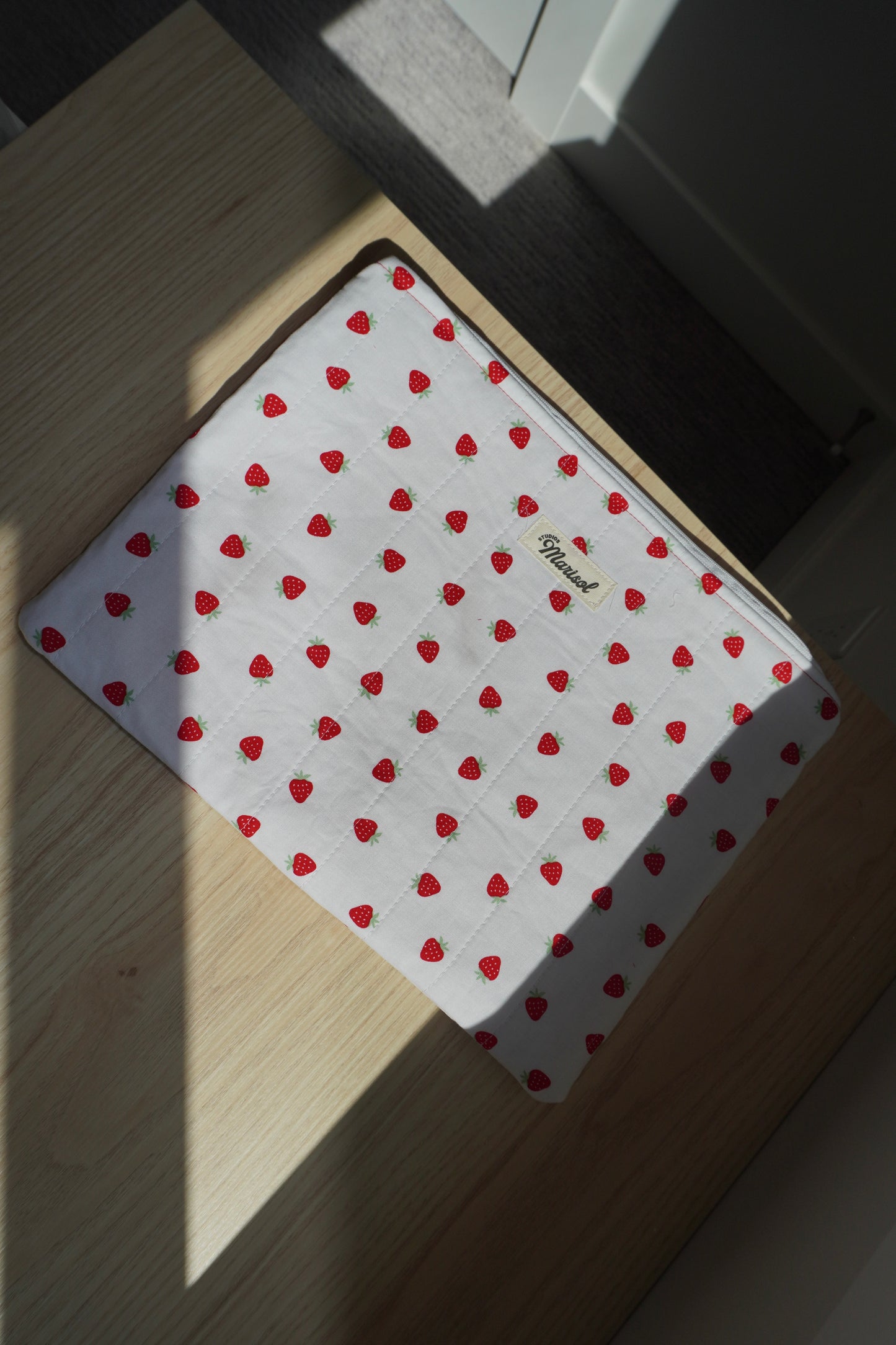 Laptop Sleeve - Strawberry