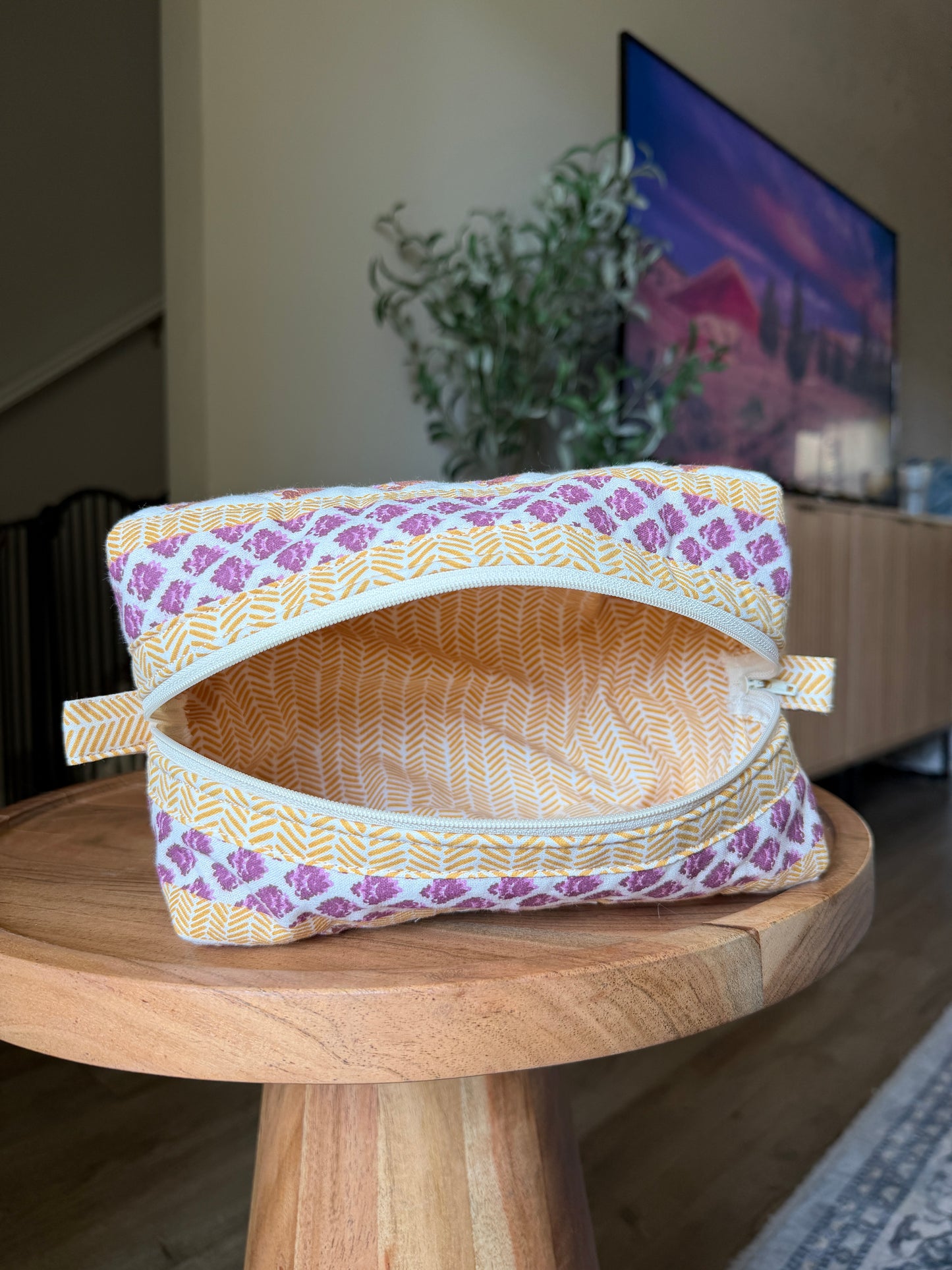 Quilted Makeup Bag - Pink Vintage Posy